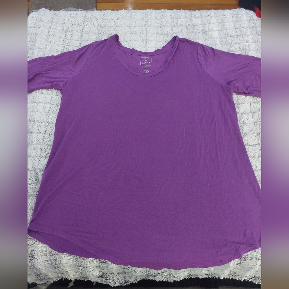 Ashley Stewart short-sleeve tee 14/16